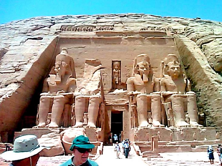 Abu Simbel 1.jpg