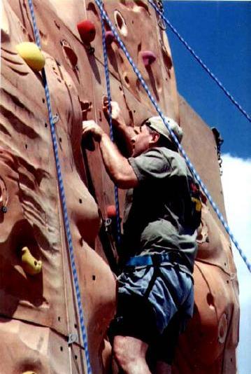 peter_climbing,_strivingly.jpg