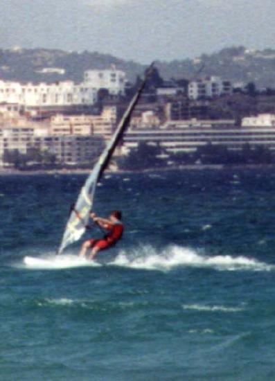 richard,_wind_surfing_2a.jpg