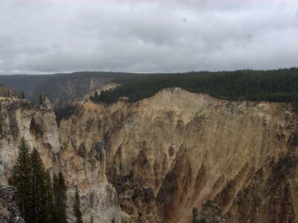 Yellowstone_ART2322.NEF.jpg